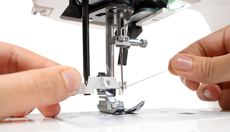 Janome DC1030 Built-In Needle Threader